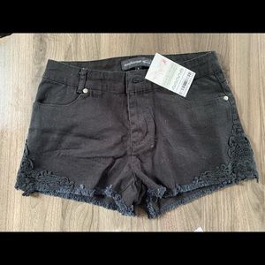 Women’s Boutique Shorts